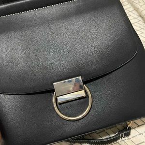 Black Cross body Sling- Bag